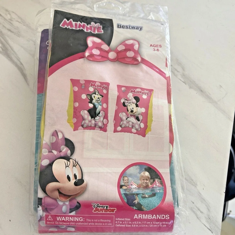 Disney Princess & Minnie Armbands Beachball & Swim Tube Lot of 4 Ages 3 to 6 BxU